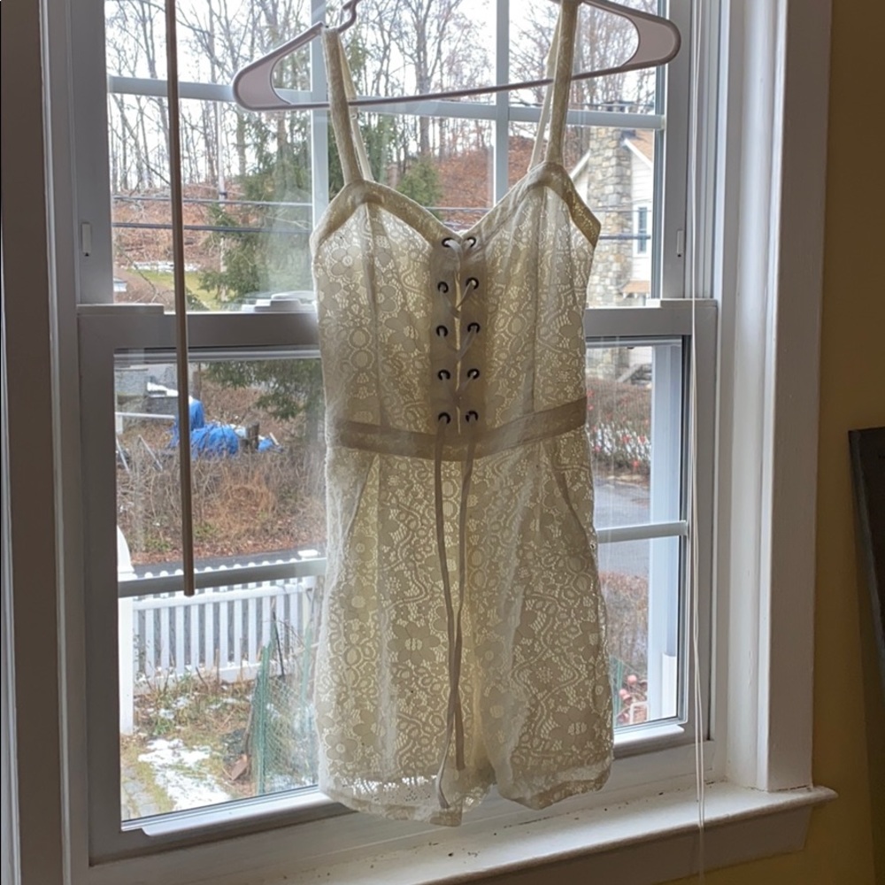 White lace romper Hollister